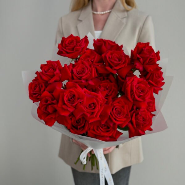 Red Velvet (Faux Flower) - Image 3