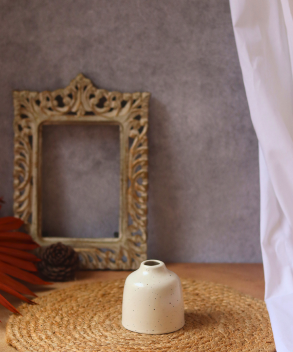 Cream Bud Vase - Short