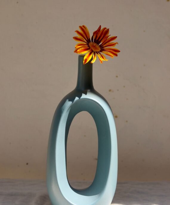 Grey Contour Vase - Tall