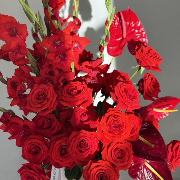 Lady in Red(Faux Flower)