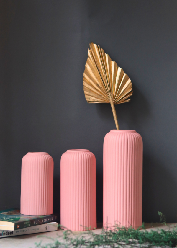 Pink Ribbed Vase - Set of 3