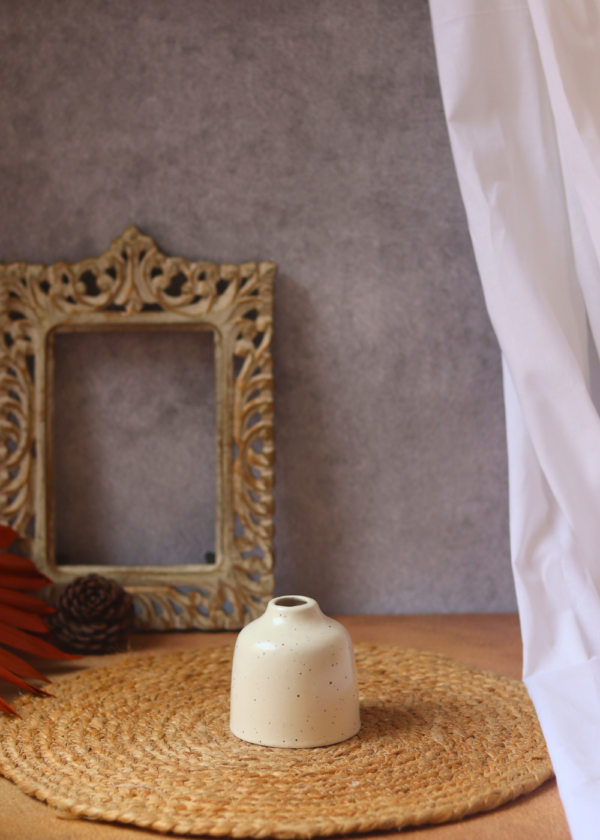 Cream Bud Vase - Short