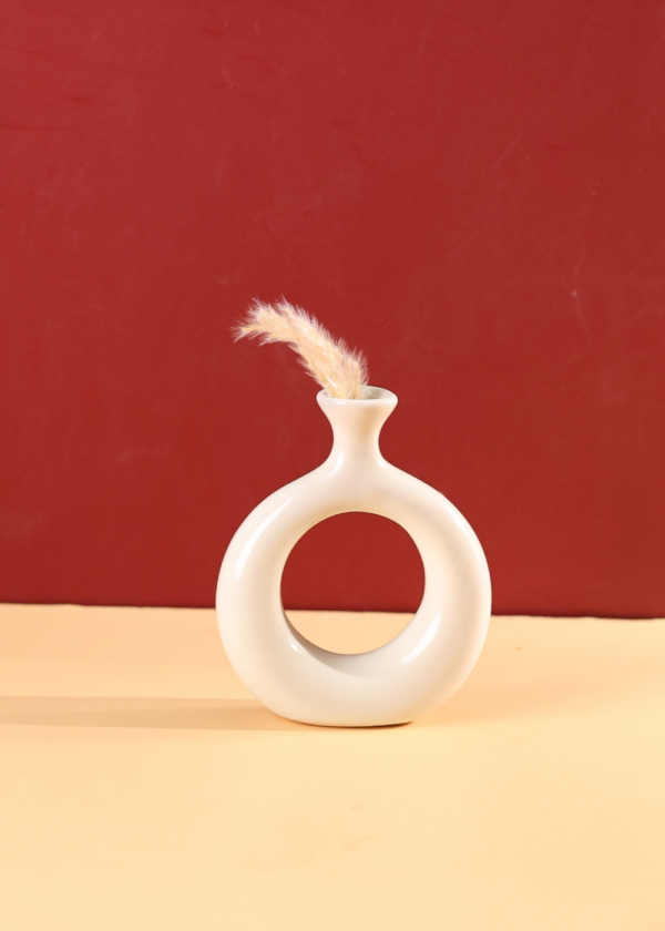 Vintage Donut Vase - Ivory