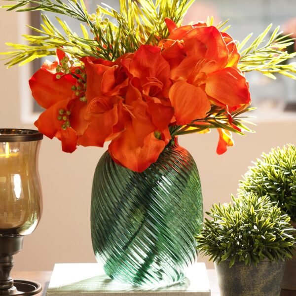 Green Swirl Textured Glass Vase - Small