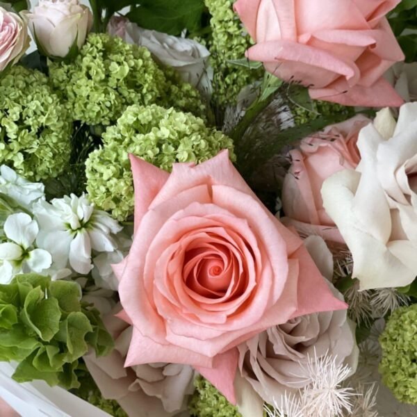 First Kiss (Faux Flower)