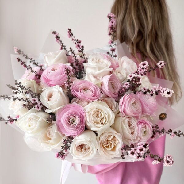 ddfdfdfdgddf.jpg Love (Faux Flower)