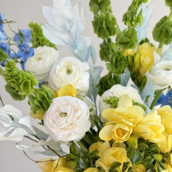 Tinker Bell & Vase (Faux Flower)