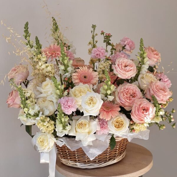 mhmghgh5555555.jpg Gentle Embrace (Faux Flower)